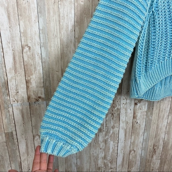 Free People Long Sleeve Chunky Cable Knit Relaxed Fit Sweetheart Sweater Size XS - Picture 8 of 13